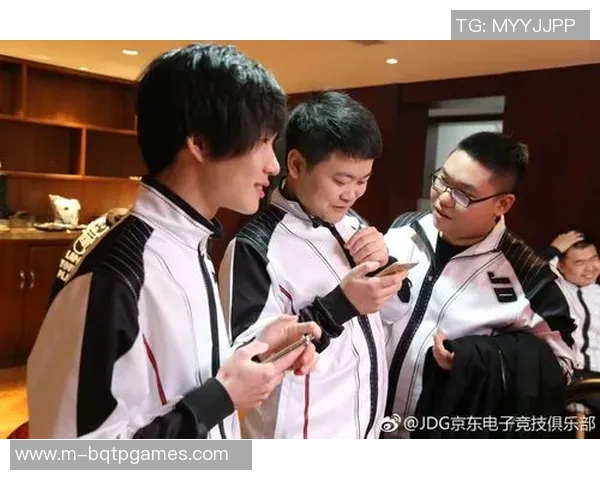 电竞比分职业联赛分析JDG团队配合表现与战术执行的深度点评