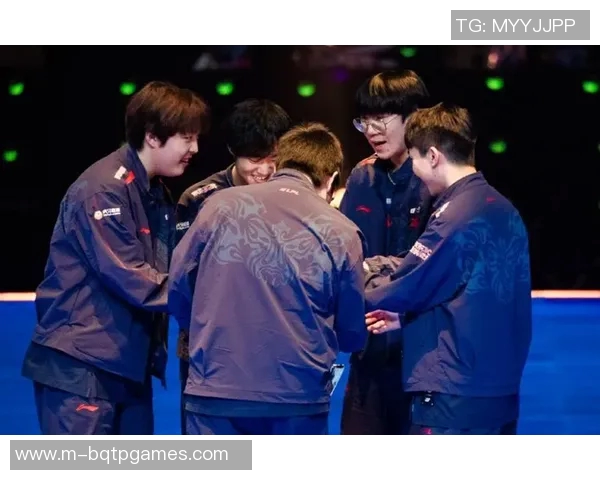 电竞新闻国际邀请赛特别报道JDG逆袭之旅展现团队团结与奋斗精神